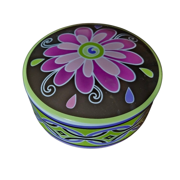 Vera Bradley Colorful Floral Decorative Trinket Box. - Picture 1 of 9